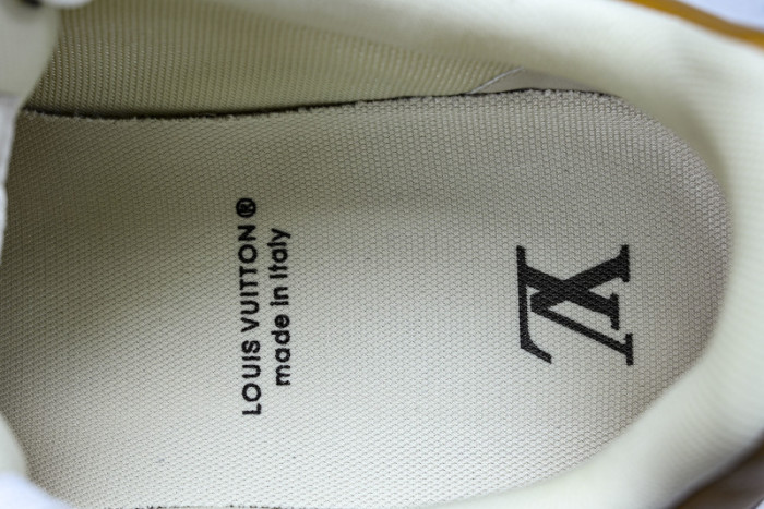 LV SNEAKER TRAINER  FOR-LV381