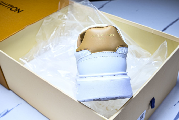 LV SNEAKER FOR-LV383