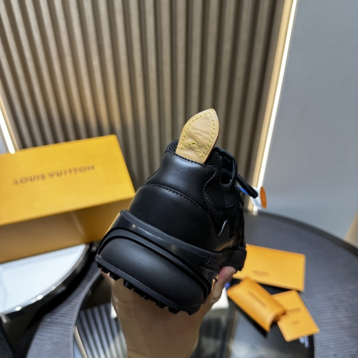 LV SNEAKER Runner Tatic  FOR-LV393