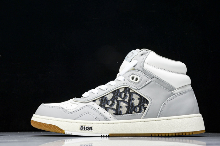 D10R B27 High Top Sneaker 10804