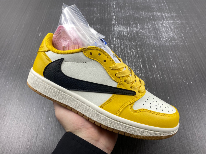 Travis Scott x Air Jordan 1 Low DZ4137-700-6175