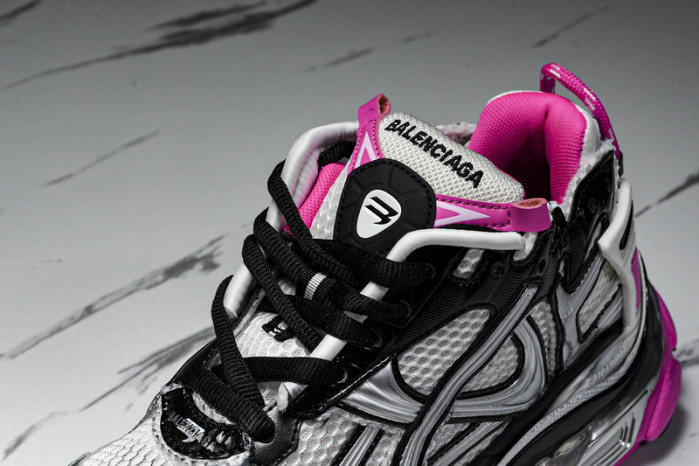 BLCG RUNNER  7W3RBW-9155