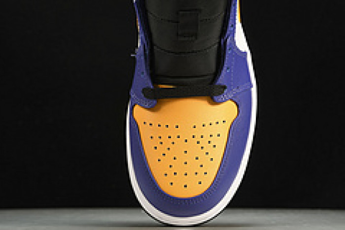 Air Jordan 1 Mid "Lakers"   DQ8426-517