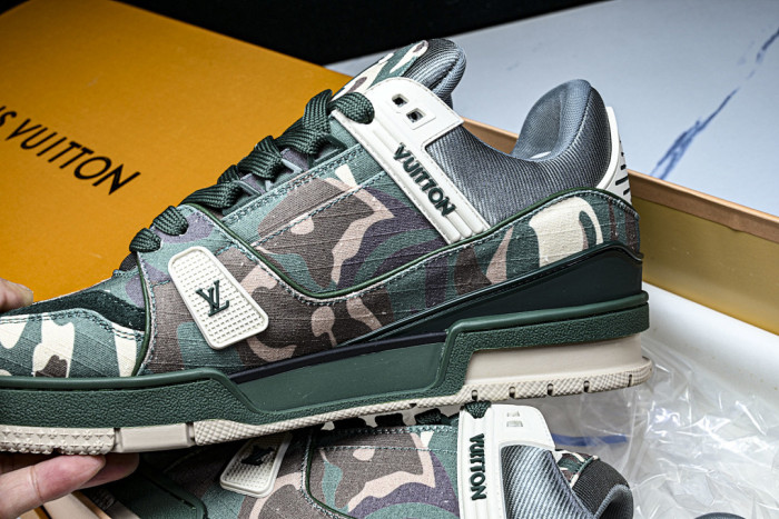 LV SNEAKER TRAINER FOR-LV433