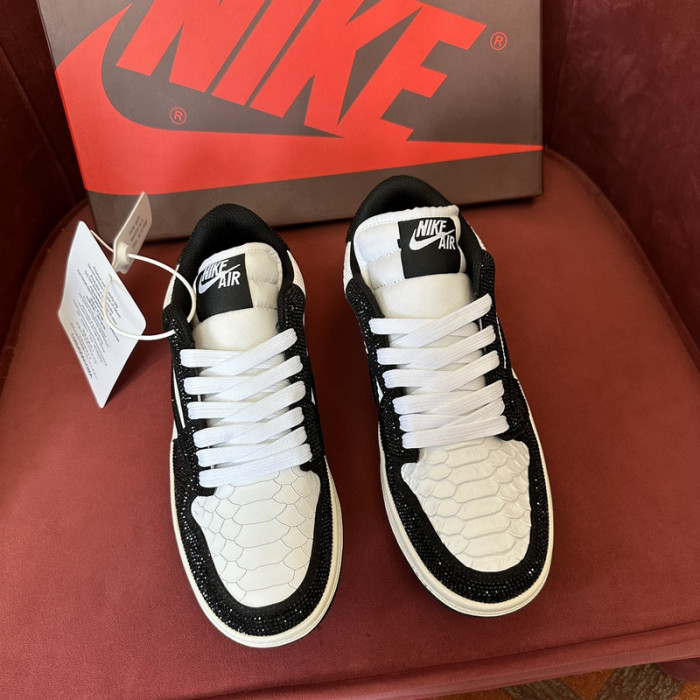 AIR JORDAN 1 RETRO  AJ-35