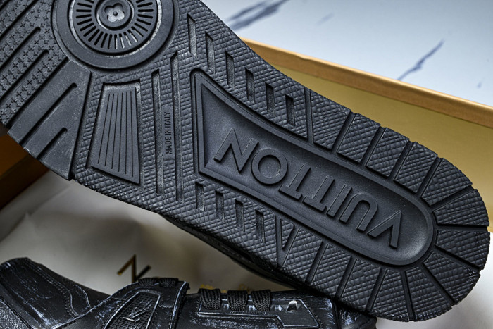 LV SNEAKER TRAINER FOR-LV454