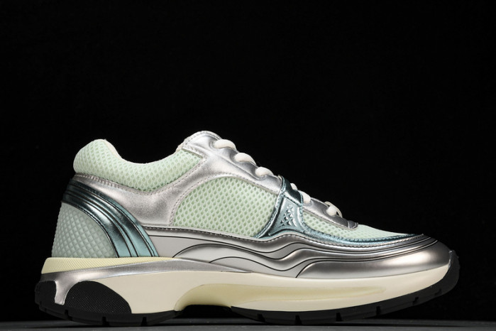 Air Jordan 4 Retro “Imperial Purple” FV5029-500