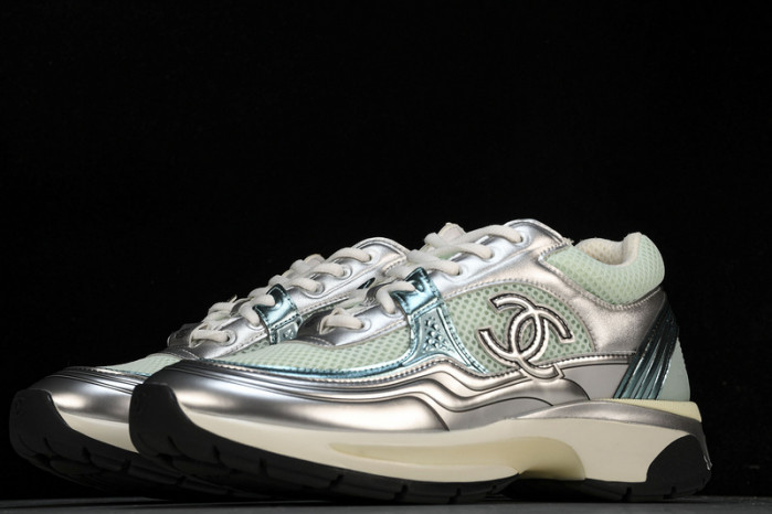 Air Jordan 4 Retro “Imperial Purple” FV5029-500