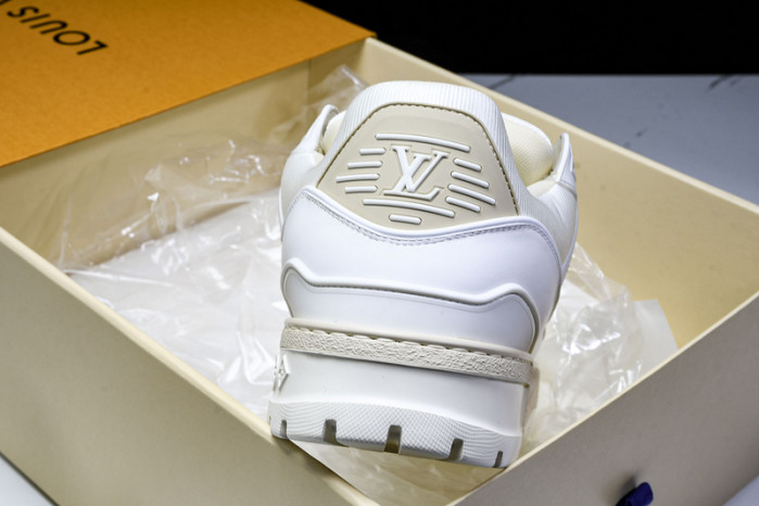 LV SNEAKER LOW FOR-LV211