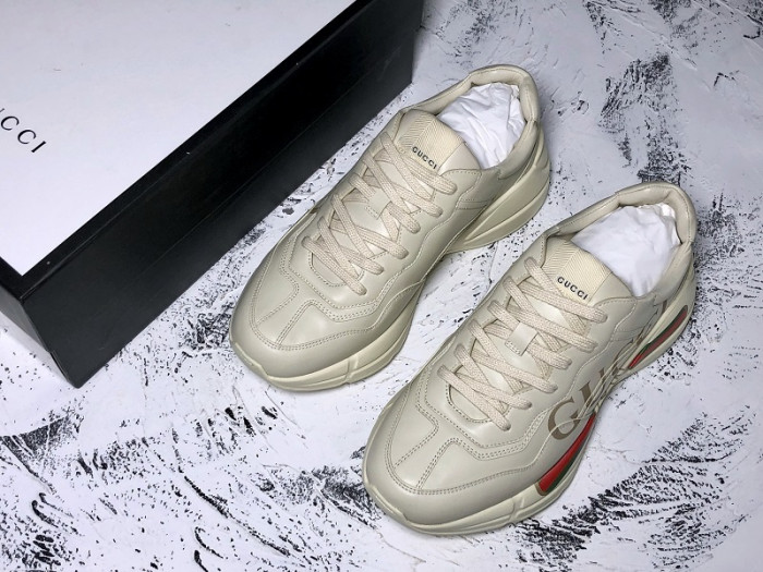 Gv*c trainer sneaker 528892 drw00 9522