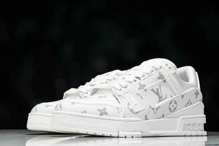 LV SNEAKER  FOR-LV255