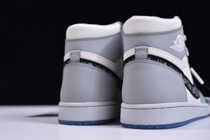 D10R X AIR JORDAN 1 HIGH OG (D10R SHOE BOX ) CN8607-002