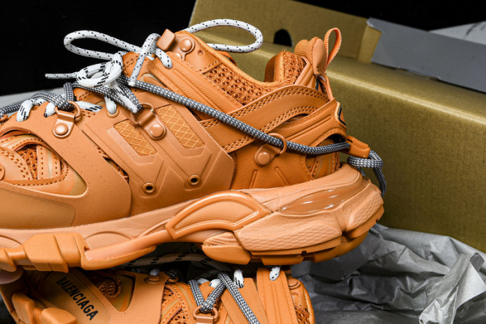 BLCG Track 3.0  WTRHK 7000