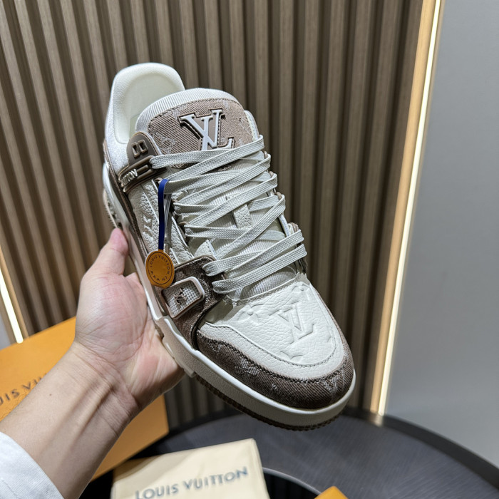 LV SNEAKER TRAINER FOR-LV425
