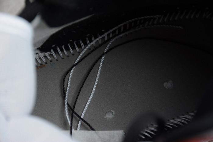 Air Jordan 1 Retro High Light Smoke Grey 555088-126