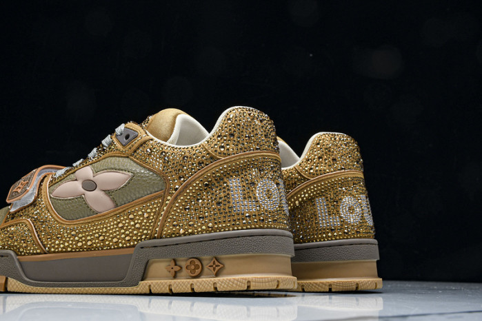 LV SNEAKER LOW FOR-LV249