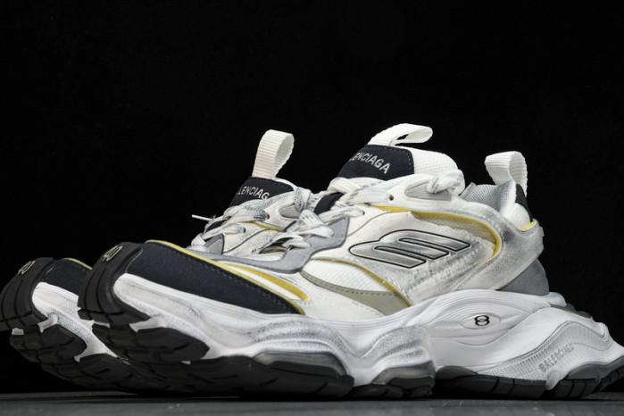 BLCG  CARGO W2MV1 9012