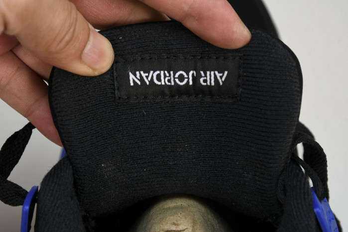 Air Jordan 4  BLUE THUNDER  CT8527-018