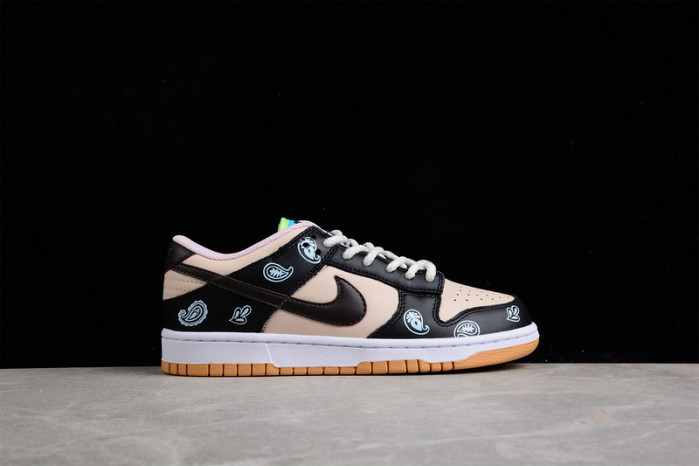 Nike Dunk Low SE “Free .99” DH0952-001