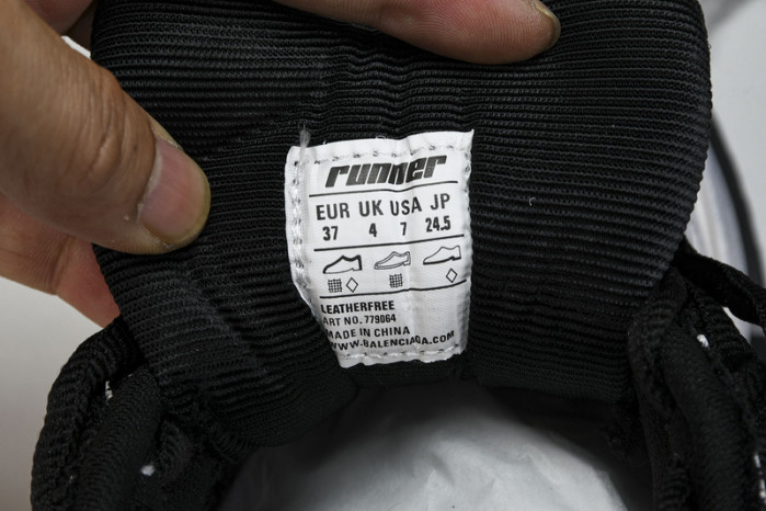 BLCG RUNNER 2  WRXP0213