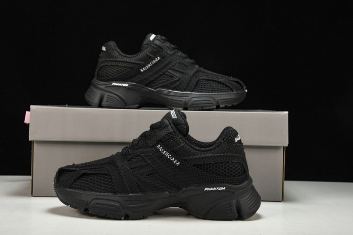 blcg   phanT0m  yeeshoes042801