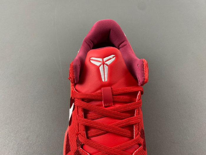 Nike Kobe 8 Pit 555035-602