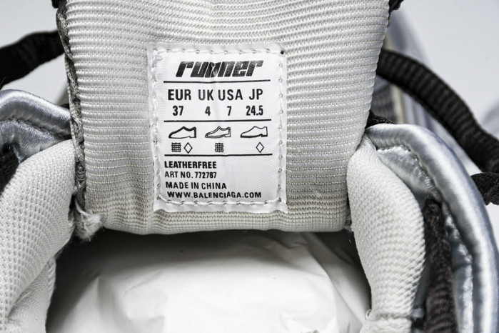 BLCG RUNNER  W3RMU-2000