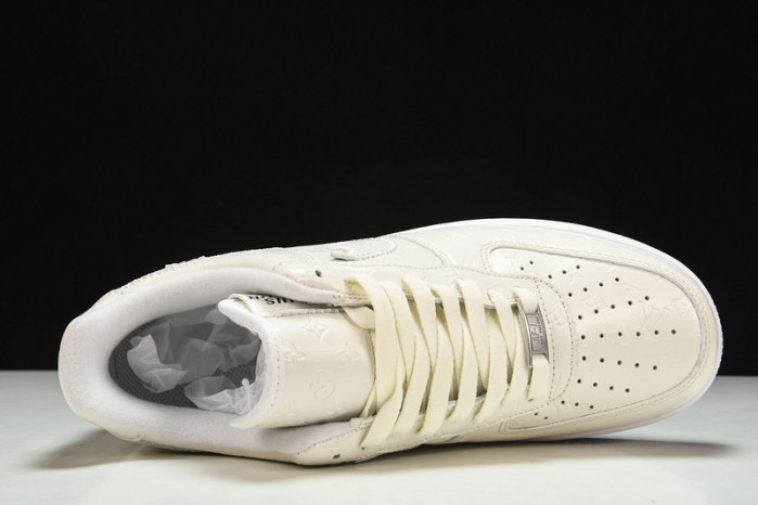 Nike Air Force 1 LV 3369-100