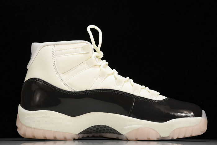 Air Jordan 11 WMNS “Neapolitan  AR0715-101