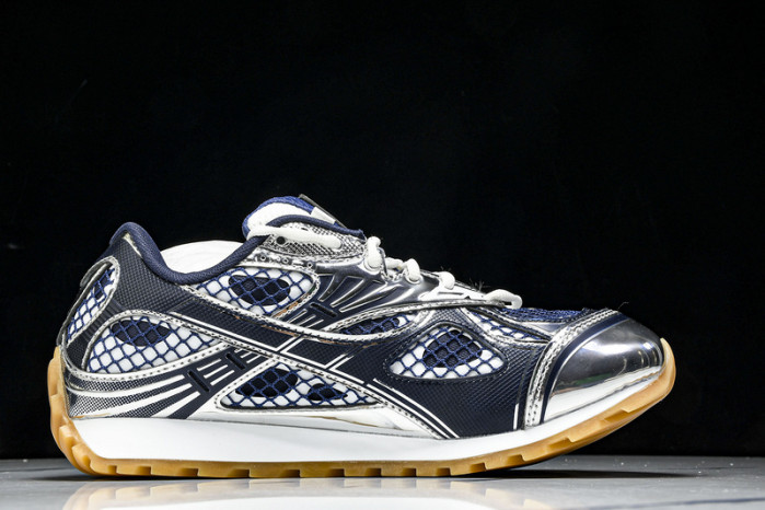 b0tt*ga Ven*ta sneaker