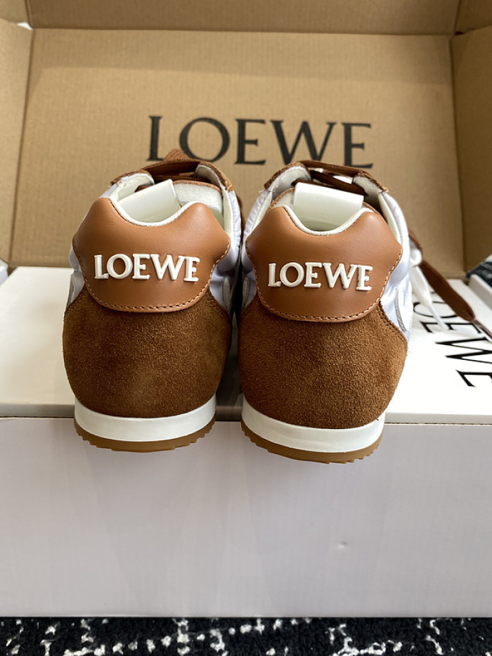 L*0ewe Ballet Runner LW-FOR18