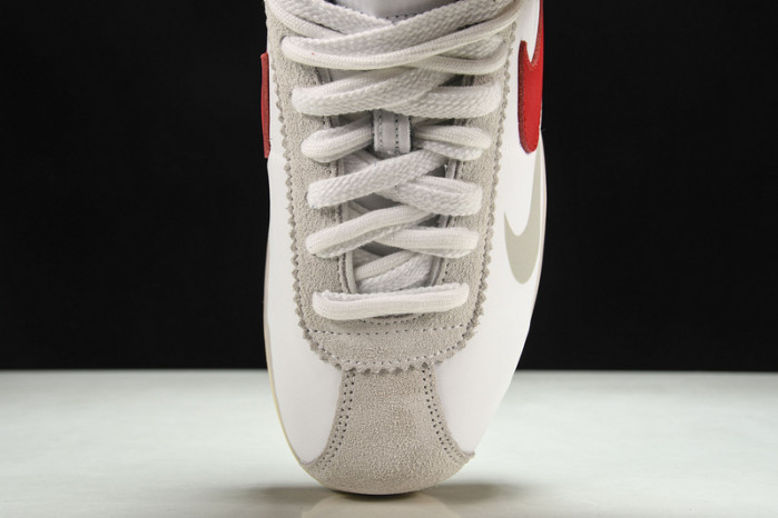 Sacai x Nk Zoom Cortez DQ0581-10