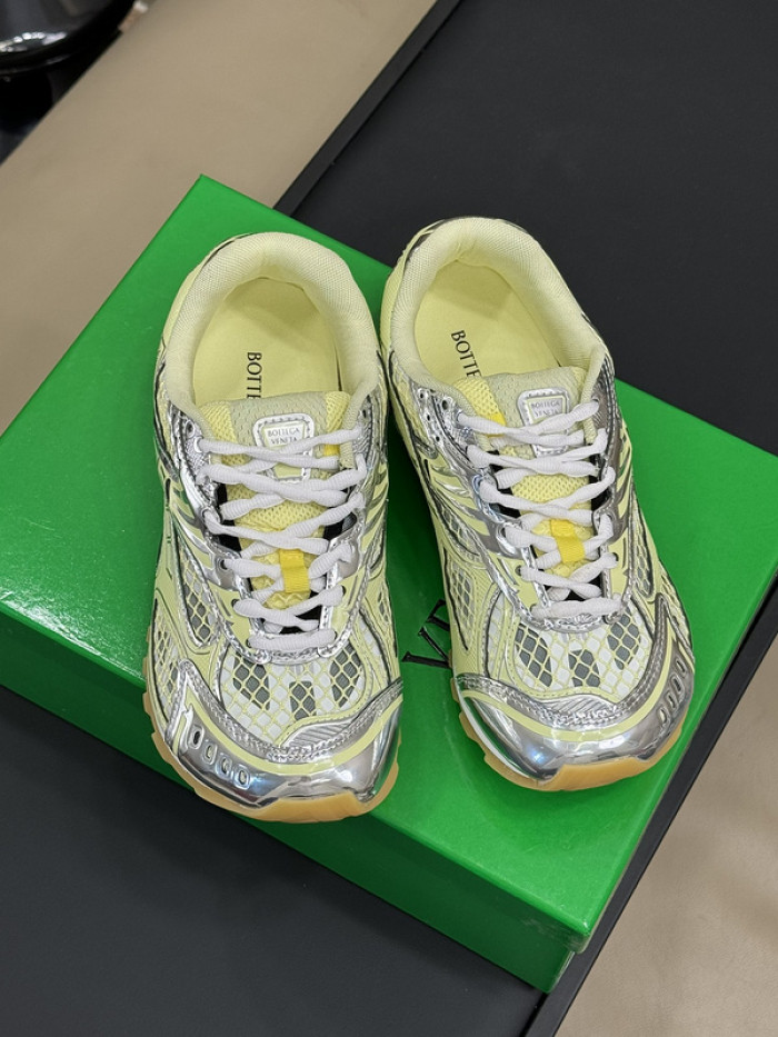 b0tt*ga Ven*ta orbit sneaker