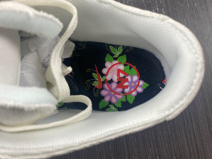 Nike SB Dunk Low Decon 