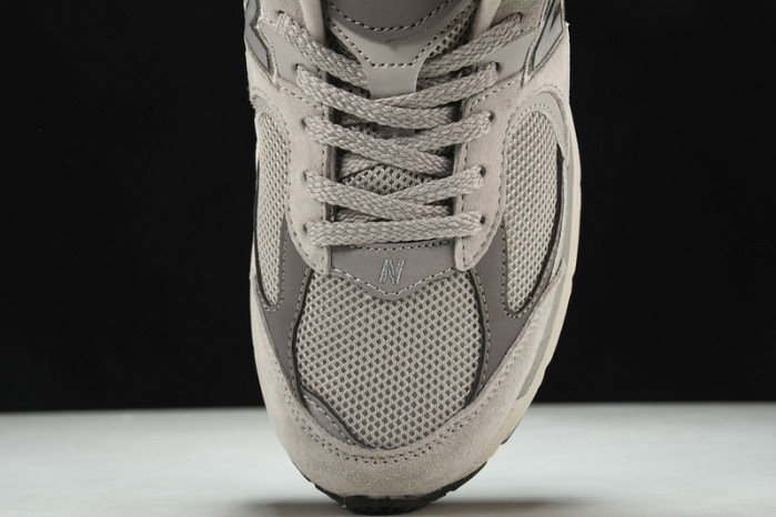 new Ba1an*e yeeshoes  ml2002ro