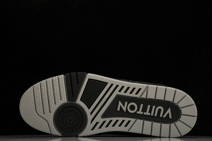 LV SNEAKER LOW  020401