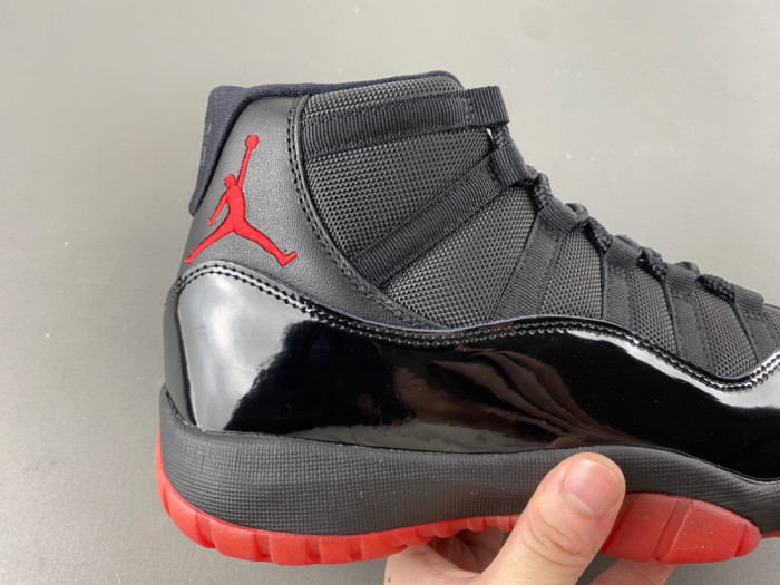 Air Jordan 11 378037-326