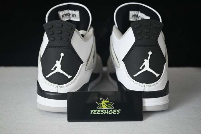 Air Jordan 4 "Military Black" DH6927-111