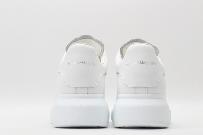 MQ Sneakers
