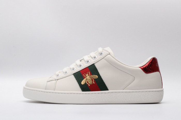 Gv*c ace embroidered low-top sneaker white with bee