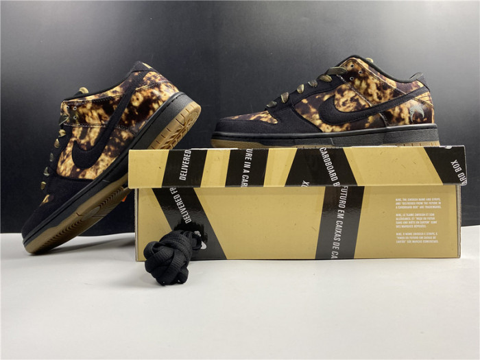 nike sb dunk low pushead preM1vm "pushead 2“ 536356-002