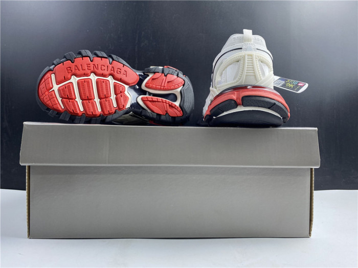 BLCG Track.2 white red black 568615 W2GN3 9610