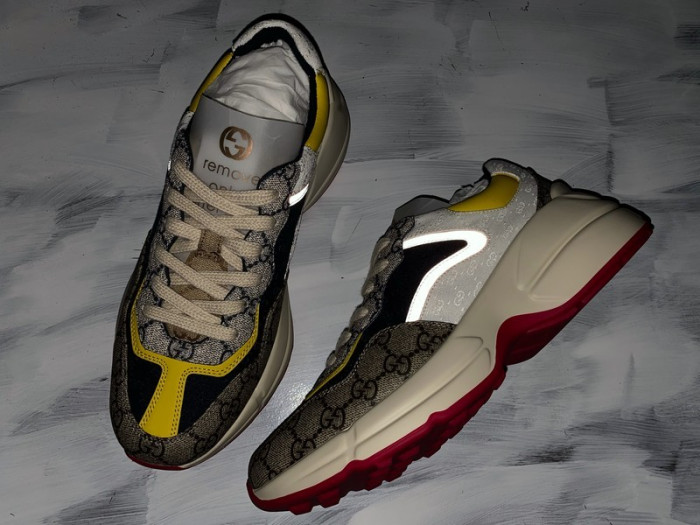 Gv*c rhyton vintage trainer sneaker 619891 99wf0 4370