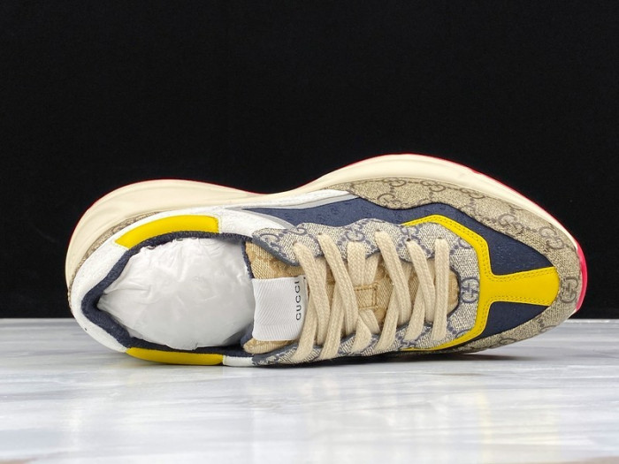 Gv*c rhyton vintage trainer sneaker 619891 99wf0 4370