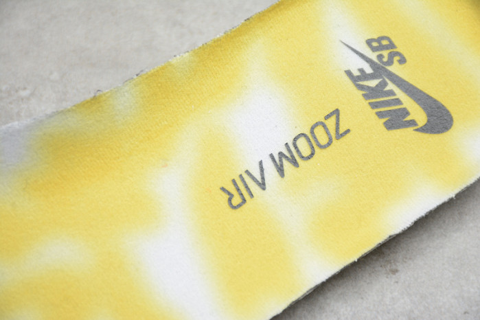 Nike SB Dunk Low Raygun Tie-Dye White BQ6832-101