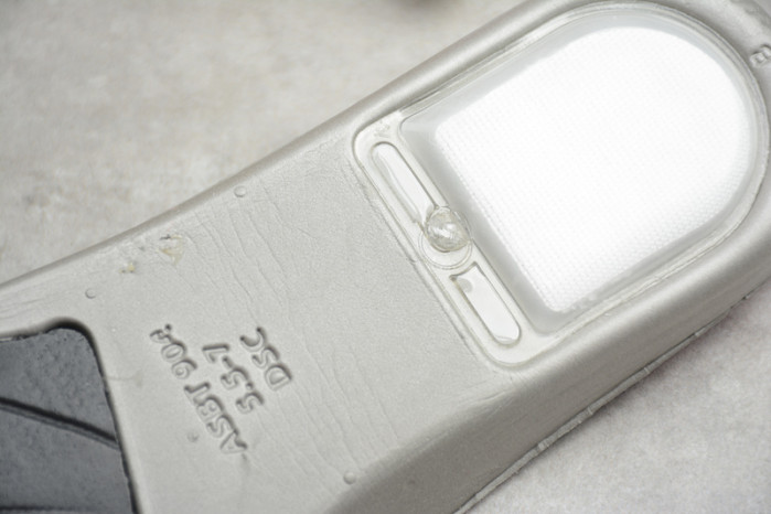 Nike SB Dunk High "Strawberry Cough" - CW7093 600