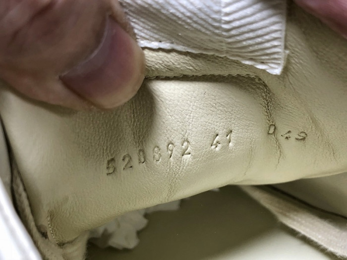 Gv*c trainer sneaker  576052 drw00 9522