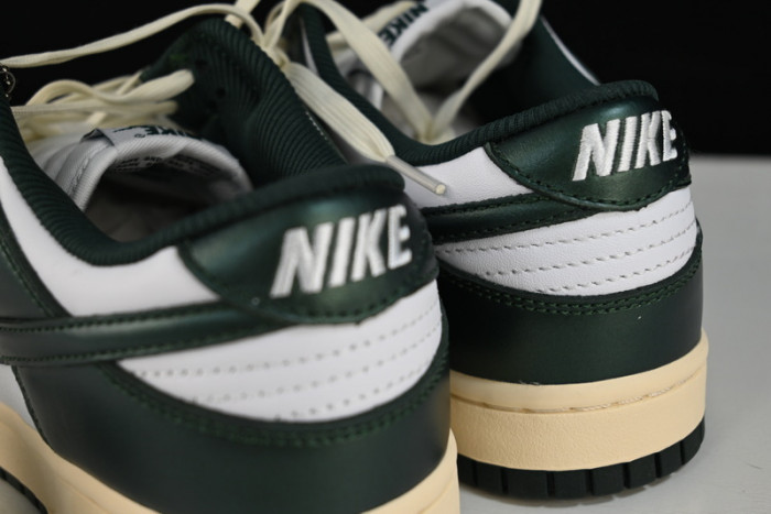 Nike Dunk Low “Vintage Green” DQ8580-100