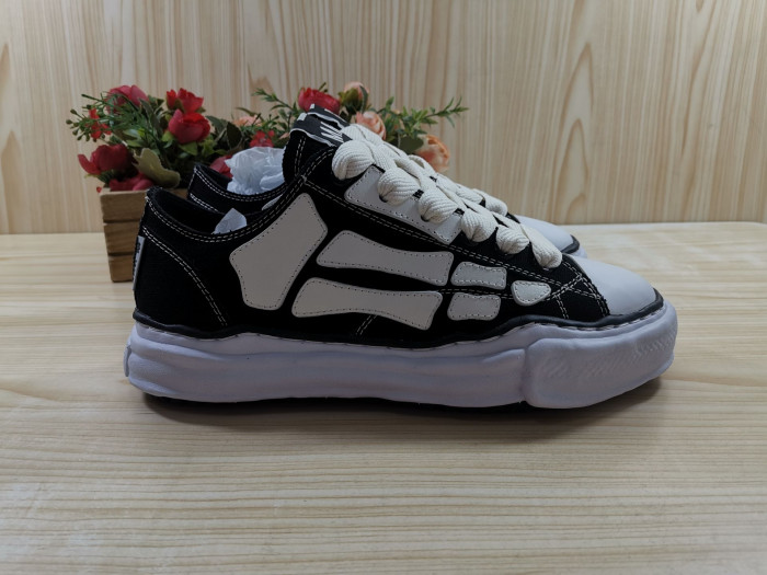 amiri x Ma1s0n mihara yasuhiro am-022702